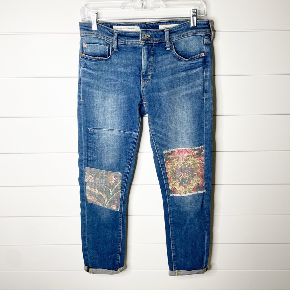 Pilcro Anthropologie Slim Boyfriend Patched Knee Stretch Jeans Med Wash Size 26